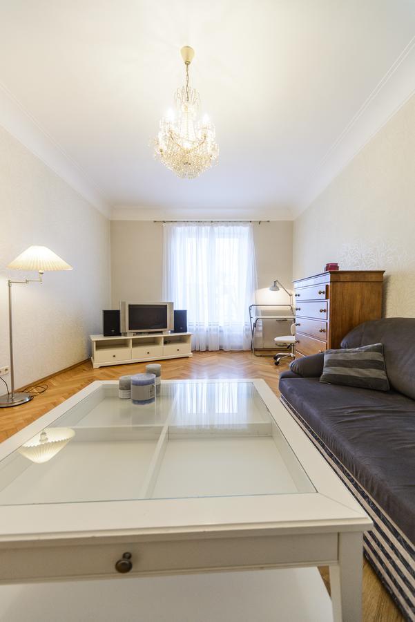 Apartment Near Olympic Stadium Kiew Exterior foto