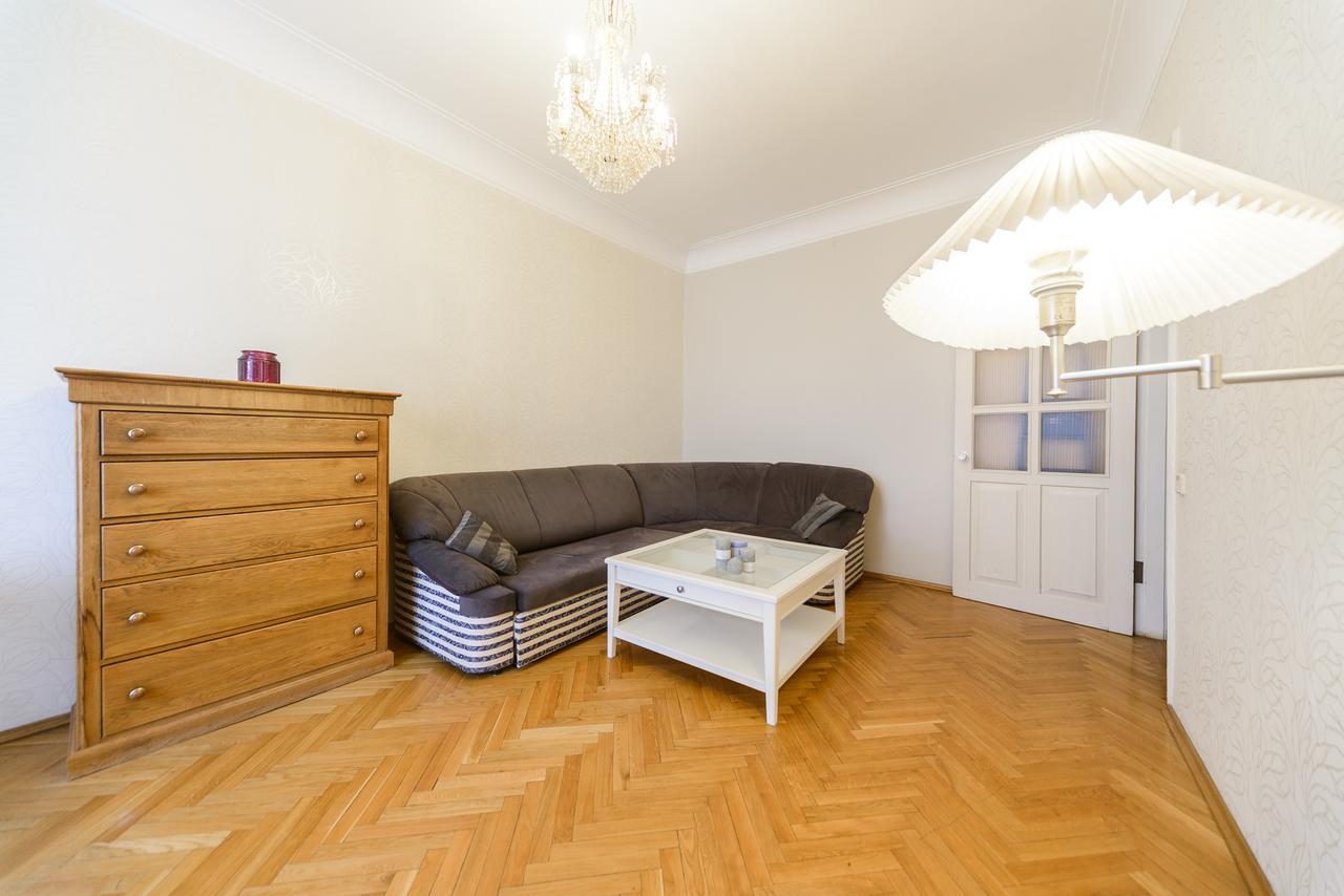Apartment Near Olympic Stadium Kiew Exterior foto